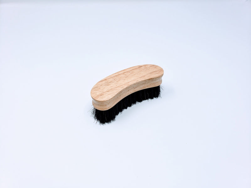 Legends Horsehair Crescent Face Brush "Black Beauty"