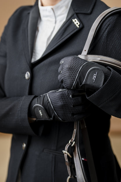 AA Motion Lite Mesh Glove 5 Black