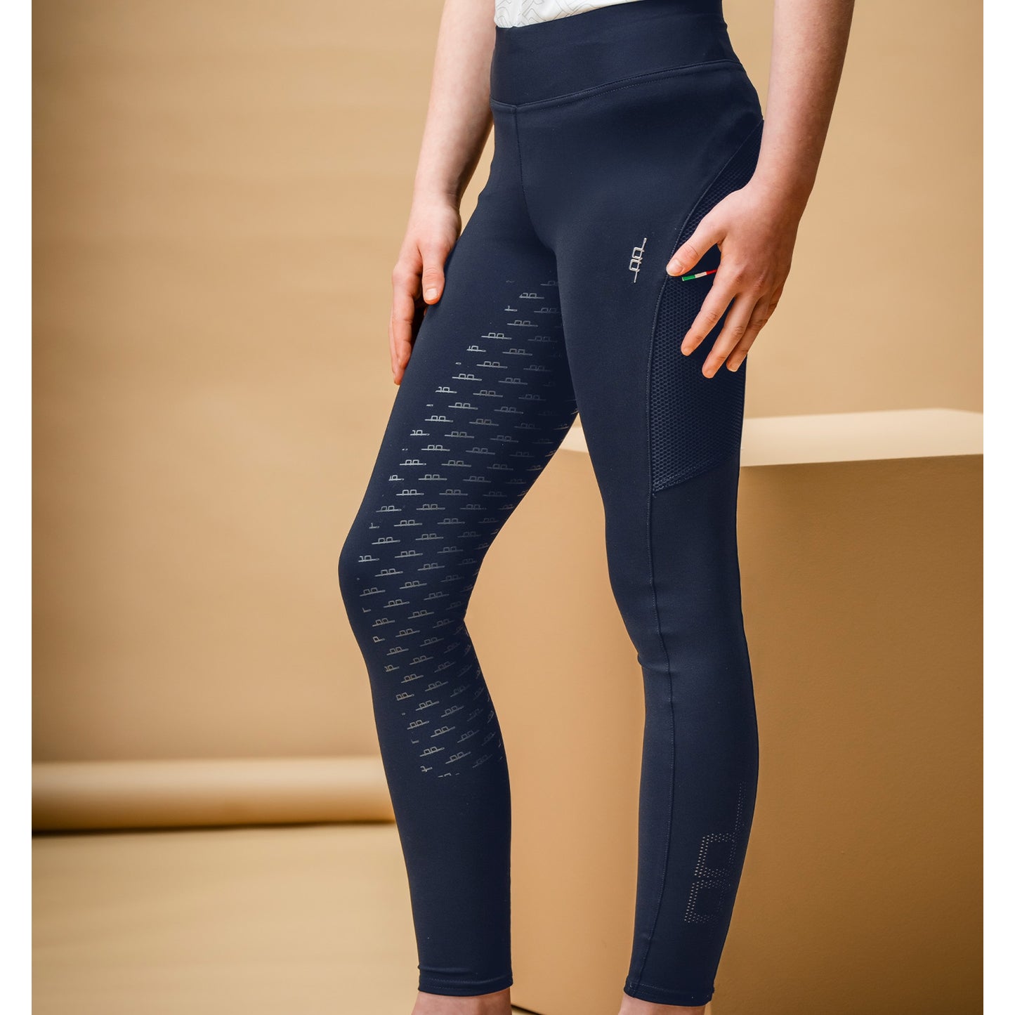 4-445459.jpg