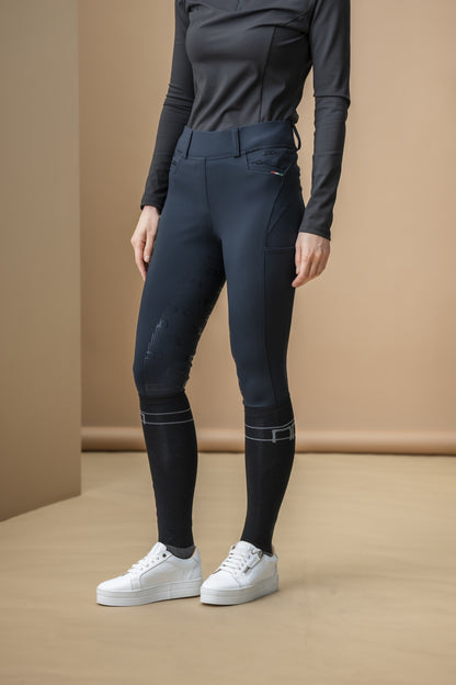 AA Fina Full Seat Brushed Hybrid Breech