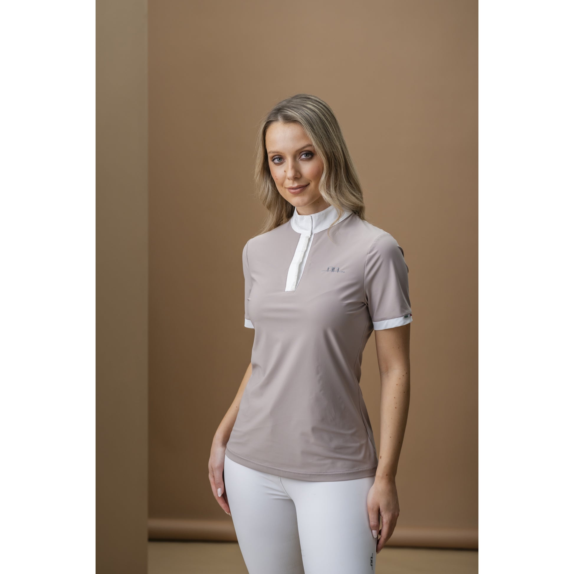 AA Ladies Mira Short Sleeve Show Shirt