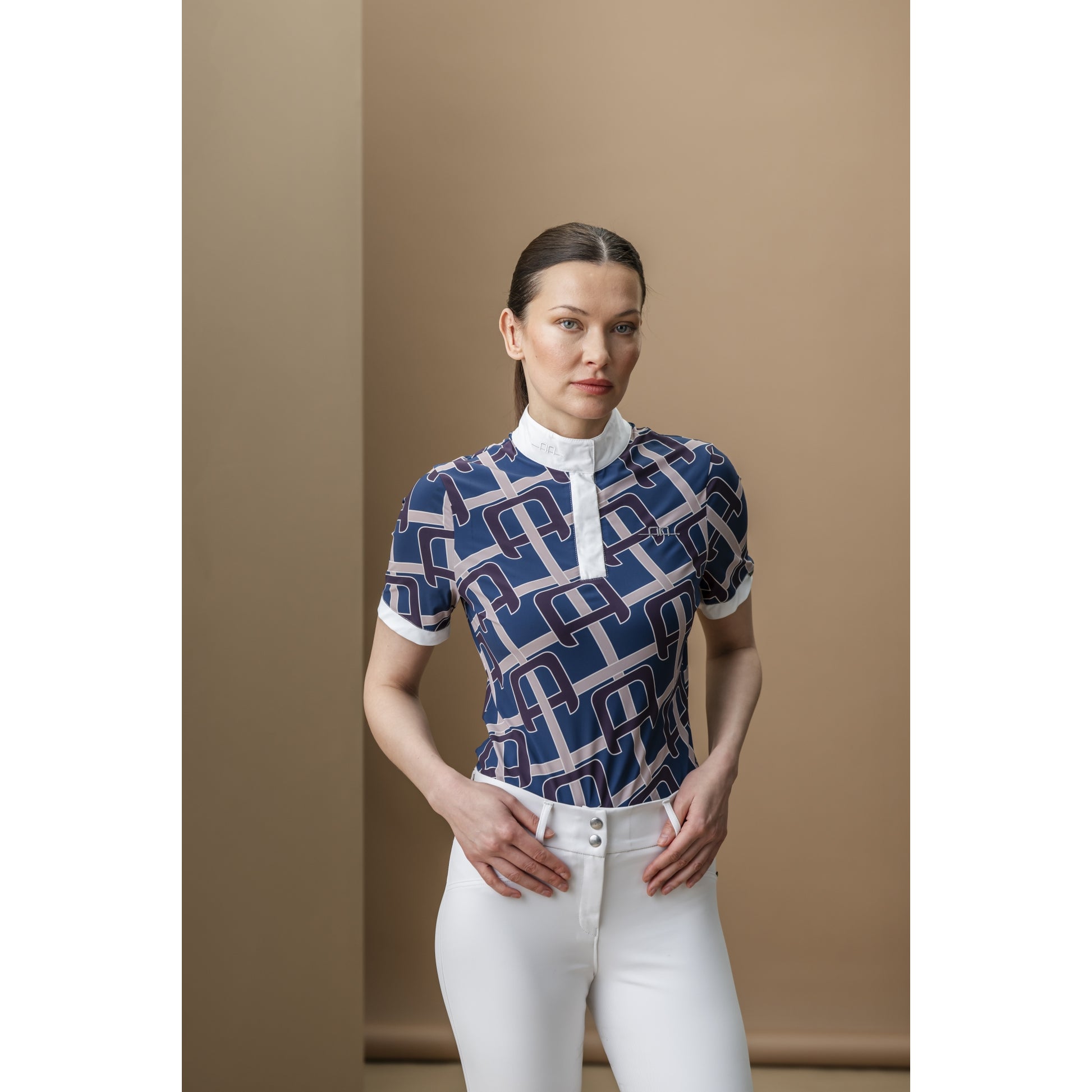 AA Alcina Short Sleeve Show Shirt