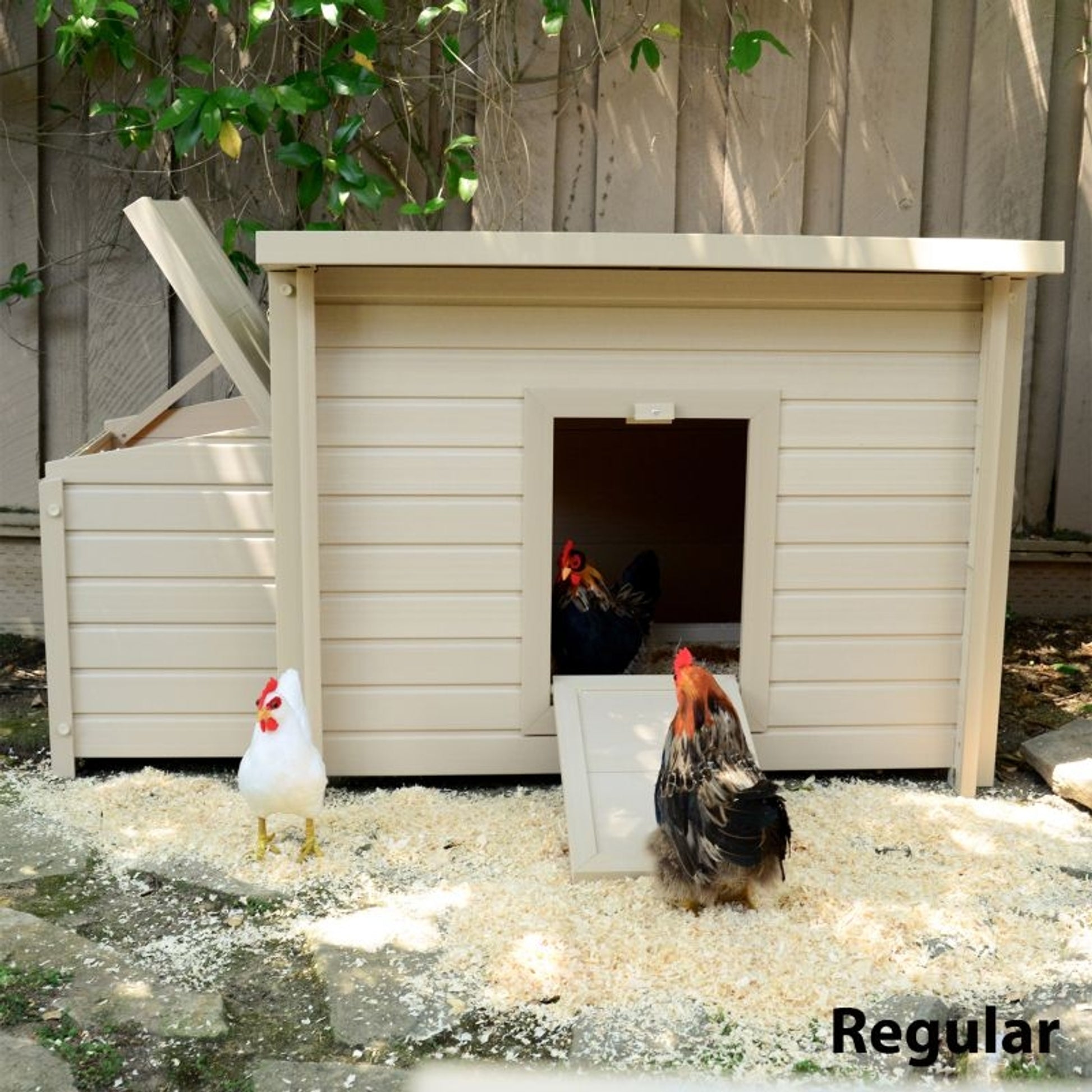 New Age Pet Fontana Chicken Barn