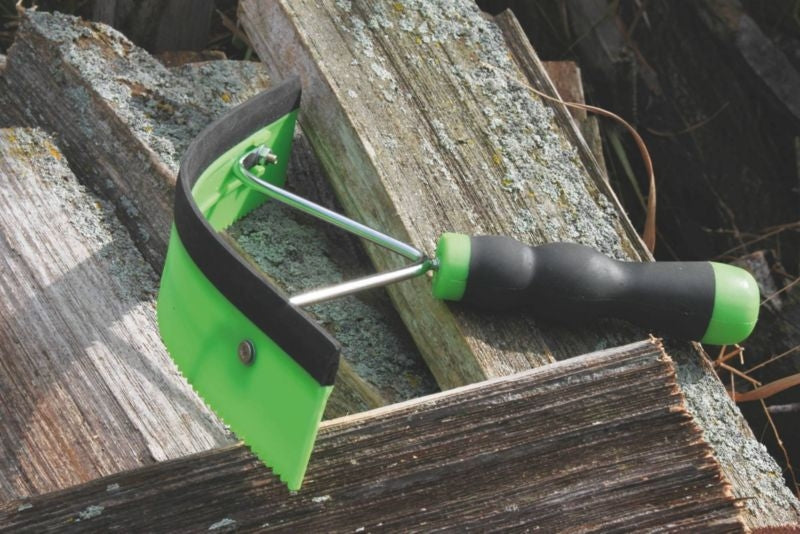 Tail Tamer Soft Touch Half Moon Scraper