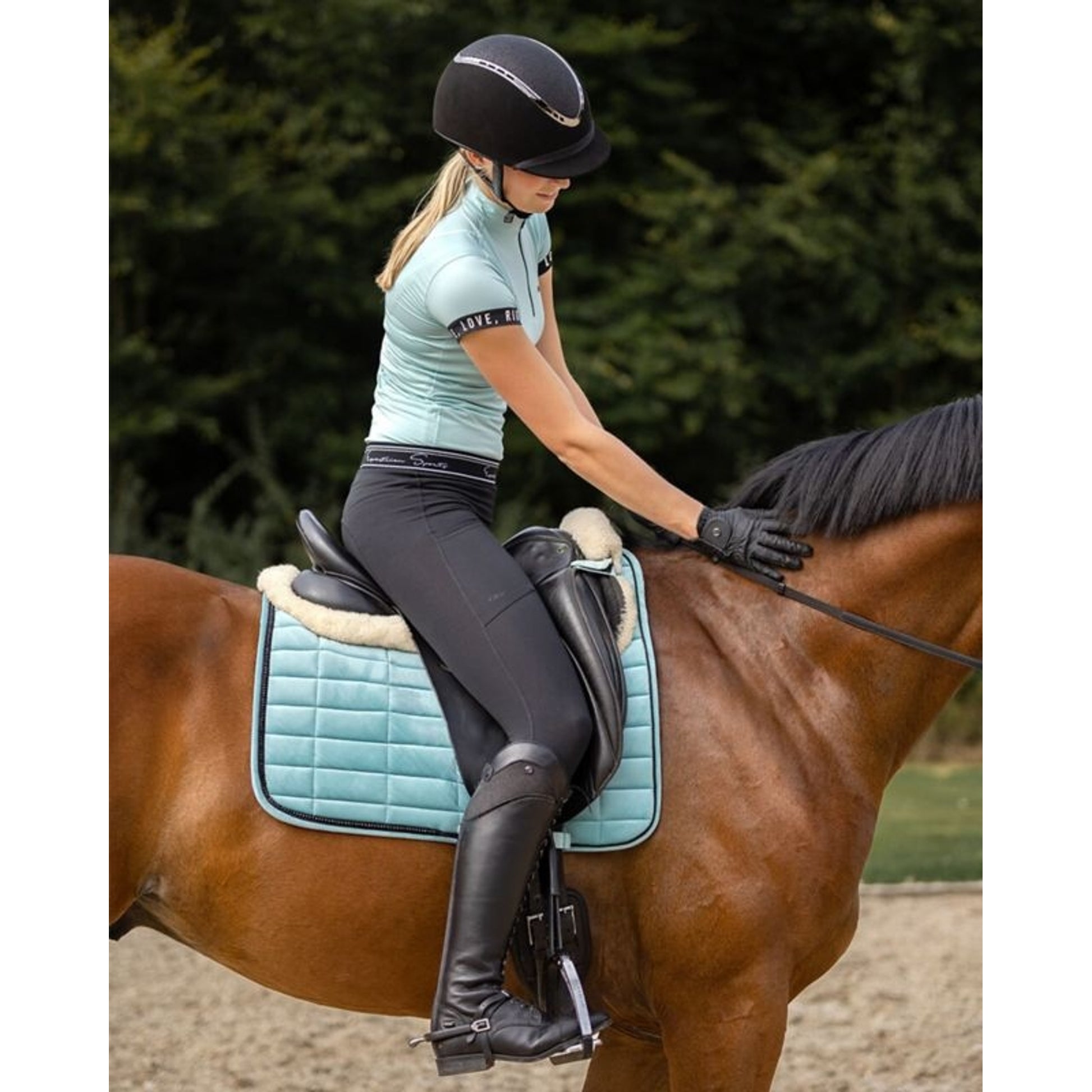 QHP Astana Crystal Dressage Pad