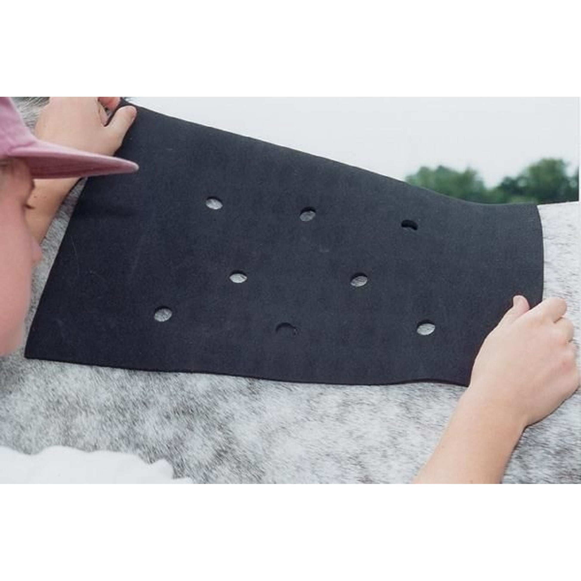 Nunn Finer No Slip Pad - EnglishBk/Wh