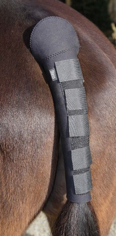 Neoprene Tail Guard Black